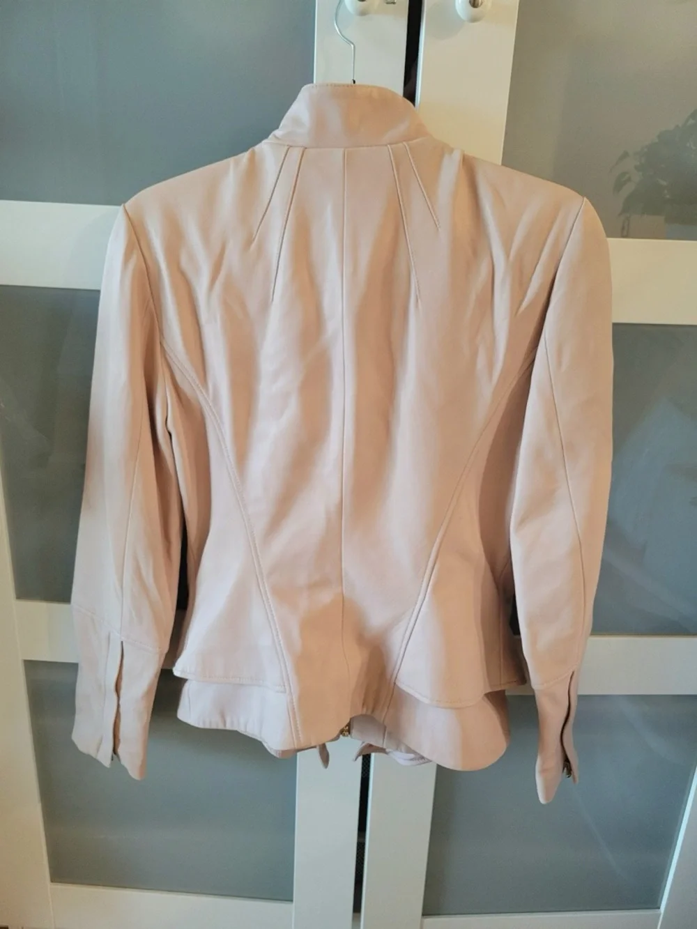 bebe Ivory/blush pink Long Sleeve Leather Zip Jacket. Sz M